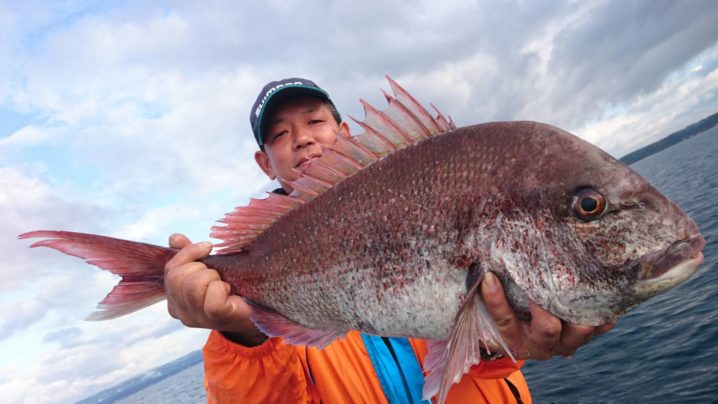 湾内真鯛の ライトフカセ が絶好釣 Oretsuri 俺釣