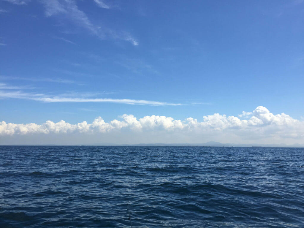 金田湾　ボート釣り　いい景色