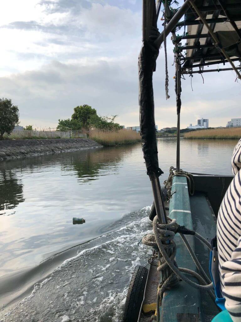 東京大田区六郷の多摩川から出るミナミ釣り船さんにて