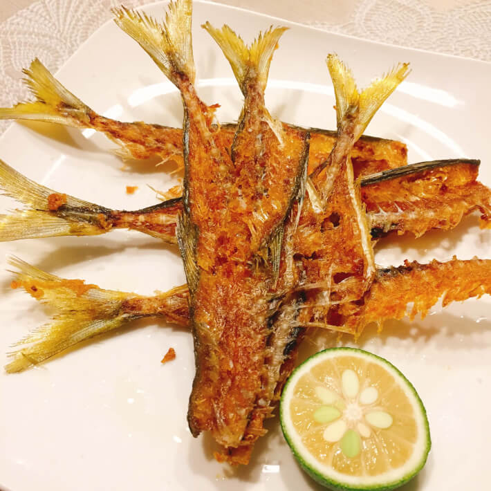 釣り料理 アジの骨せんべい
