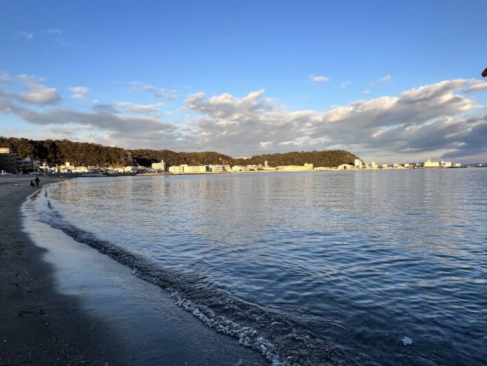 【1番詳しい】久里浜港の釣り場解説!(久里浜海岸・平作川河口・導流堤) ORETSURI